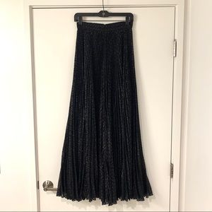 HAUTE HIPPIE BLACK METALLIC MAXI SKIRT - SZ S
